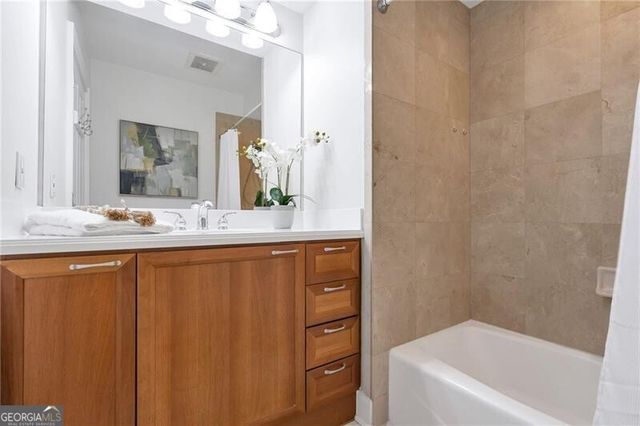 2881 Peachtree Road NE 702, Atlanta, GA 30305