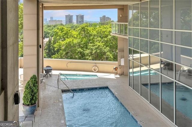 2881 Peachtree Road NE 702, Atlanta, GA 30305