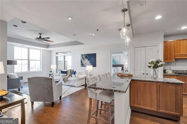 2881 Peachtree Road NE 702, Atlanta, GA 30305