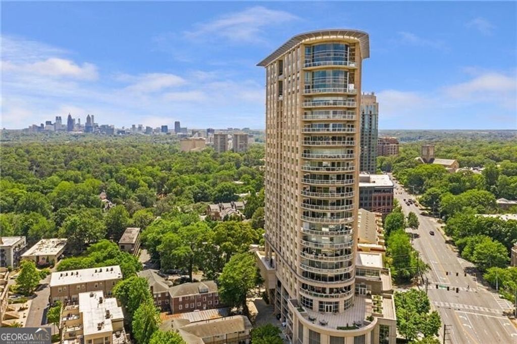 2881 Peachtree Road NE 702, Atlanta, GA 30305