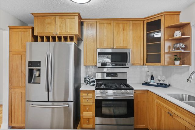 8141 5th Street NE, Spring Lake Park, MN 55432