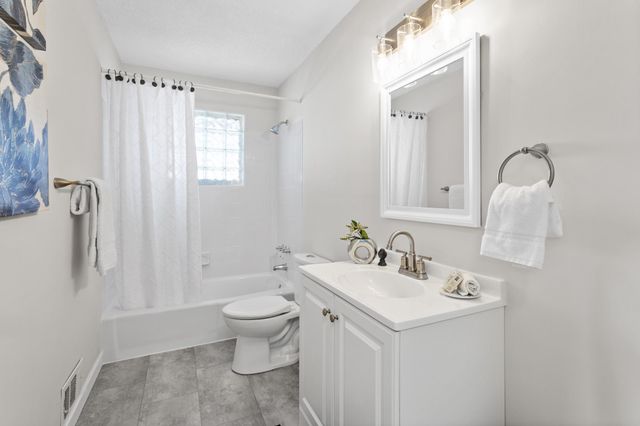 8141 5th Street NE, Spring Lake Park, MN 55432