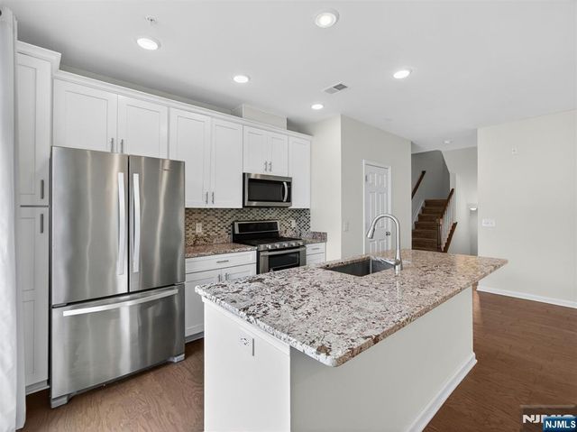 90 Wesmont Drive, Wood Ridge, NJ 07075