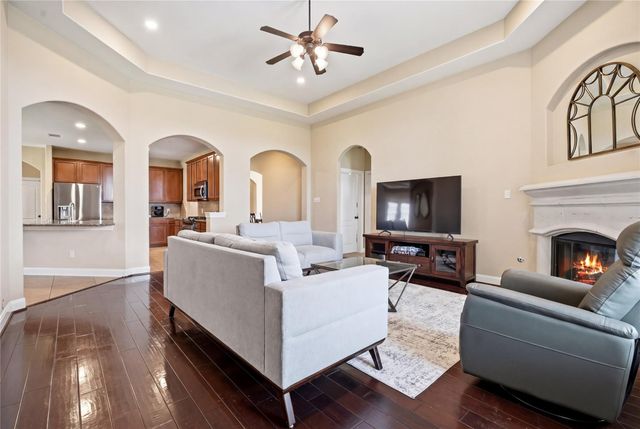 201 Bailey Brook Lane, Dickinson, TX 77539