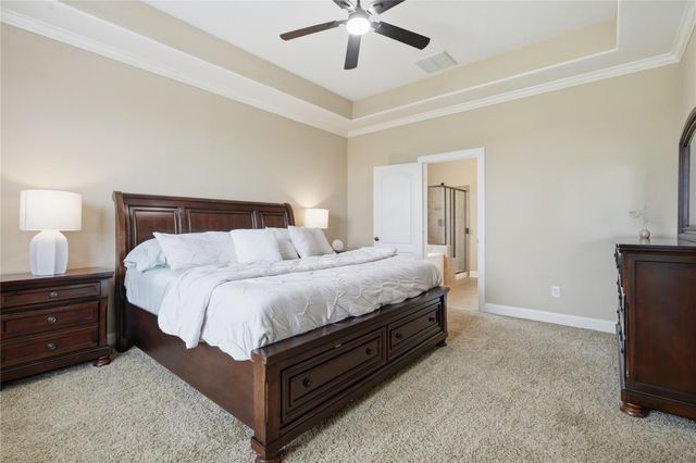201 Bailey Brook Lane, Dickinson, TX 77539