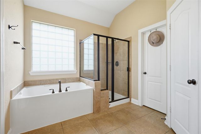 201 Bailey Brook Lane, Dickinson, TX 77539