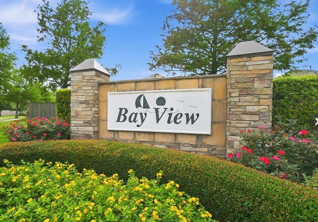 201 Bailey Brook Lane, Dickinson, TX 77539