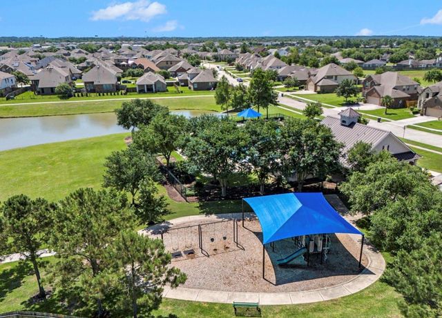 201 Bailey Brook Lane, Dickinson, TX 77539