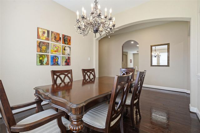 201 Bailey Brook Lane, Dickinson, TX 77539