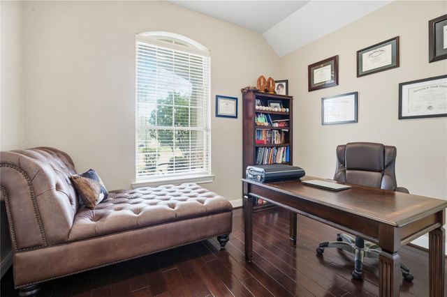 201 Bailey Brook Lane, Dickinson, TX 77539