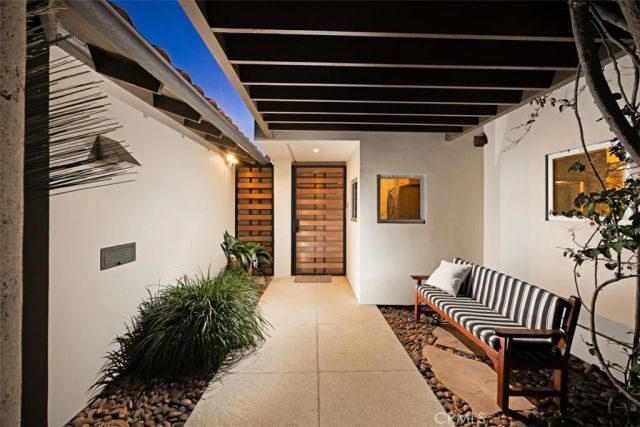 130 Mcknight, Laguna Beach, CA 92651
