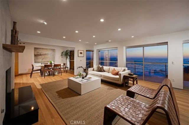 130 Mcknight, Laguna Beach, CA 92651