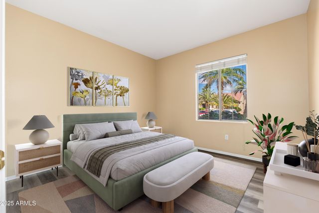 20828 N SHADOW MOUNTAIN Drive, Surprise, AZ 85374