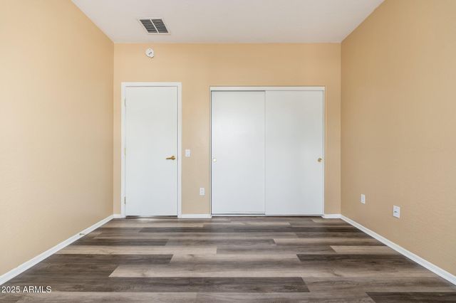 20828 N SHADOW MOUNTAIN Drive, Surprise, AZ 85374