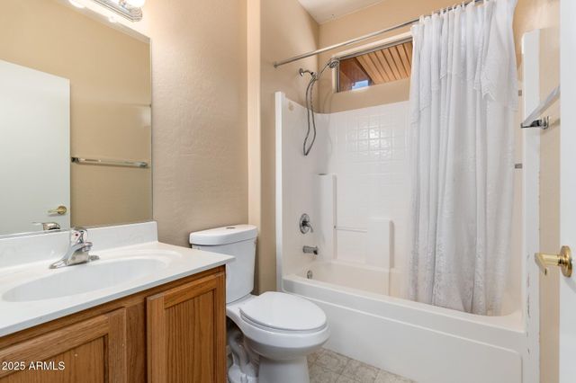 20828 N SHADOW MOUNTAIN Drive, Surprise, AZ 85374