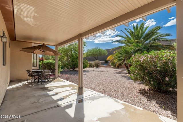20828 N SHADOW MOUNTAIN Drive, Surprise, AZ 85374