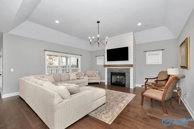 2018 Rosebury Lane, Huntsville, AL 35803