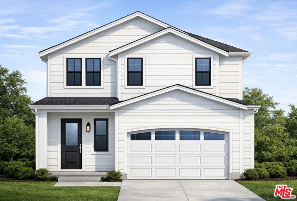 Image 2 of property listing at 1027 Hartzell Street, Pacific Palisades, CA 90272