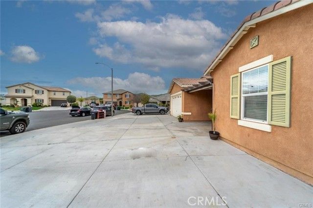 3470 Bryce Canyon Way, Perris, CA 92570
