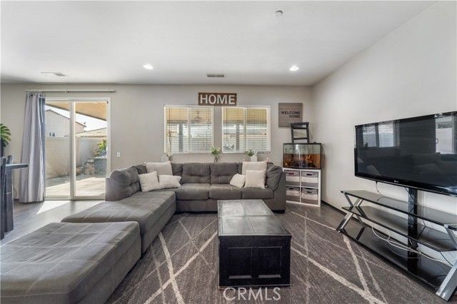 3470 Bryce Canyon Way, Perris, CA 92570