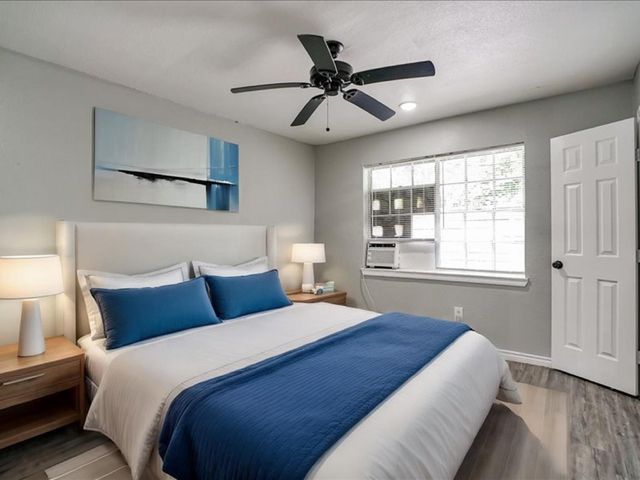 5117 Lavender St 5145, Houston, TX 77026