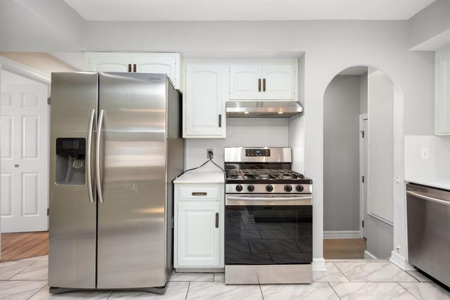 1116 Symes Court, Royal Oak, MI 48067