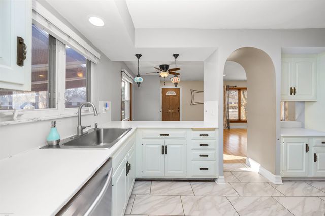 1116 Symes Court, Royal Oak, MI 48067