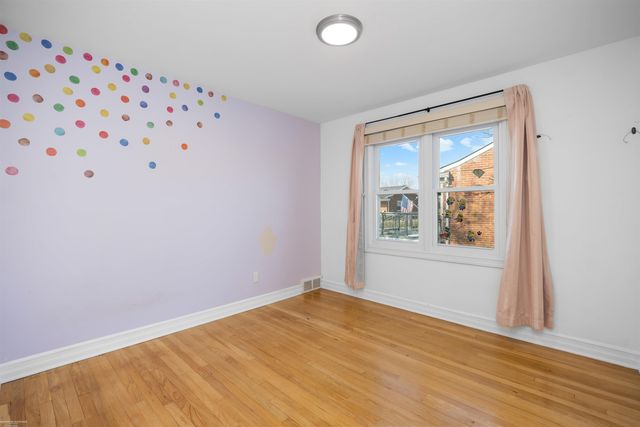 1116 Symes Court, Royal Oak, MI 48067