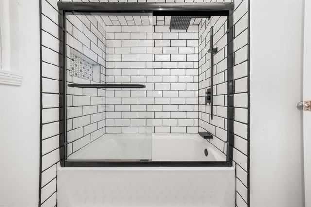 1116 Symes Court, Royal Oak, MI 48067