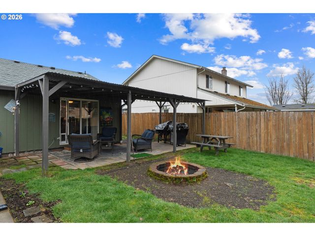 1404 Nw 4TH St, Battle Ground, WA 98604