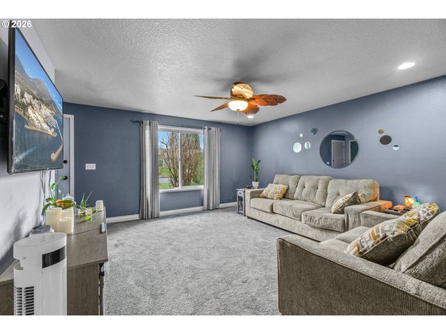 1404 Nw 4TH St, Battle Ground, WA 98604