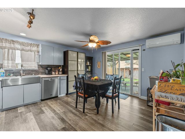 1404 Nw 4TH St, Battle Ground, WA 98604