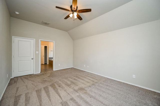 13809 Crystal Harbor Lane, Pearland, TX 77584