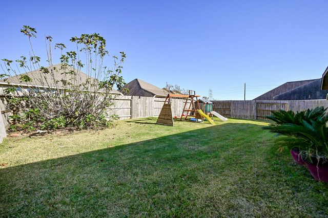 13809 Crystal Harbor Lane, Pearland, TX 77584