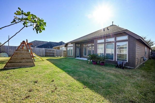 13809 Crystal Harbor Lane, Pearland, TX 77584