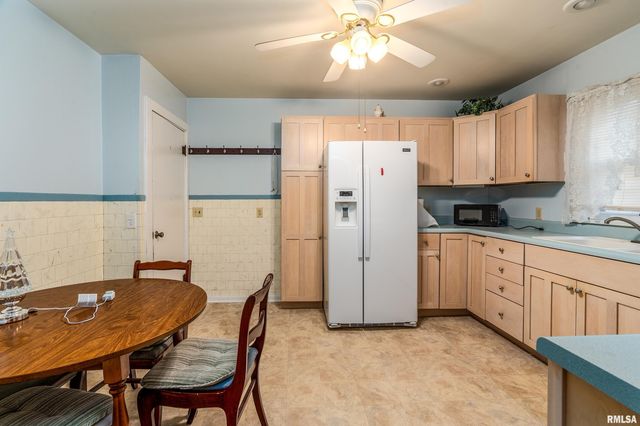 2320 McCord Street, Murphysboro, IL 62966