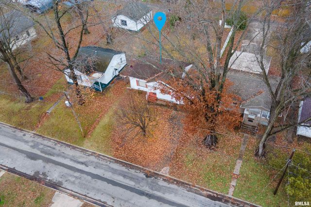 2320 McCord Street, Murphysboro, IL 62966