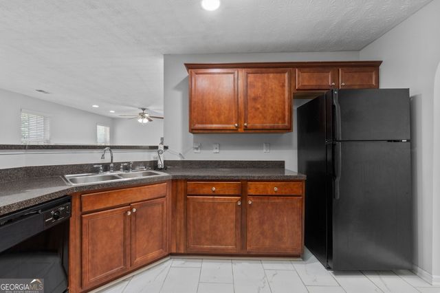 132 Sunflower Meadows Drive, Mcdonough, GA 30252
