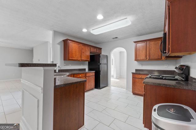 132 Sunflower Meadows Drive, Mcdonough, GA 30252