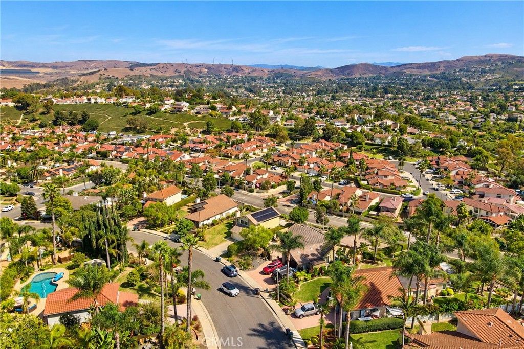 1317 Altura, San Clemente, CA 92673 — photo 3