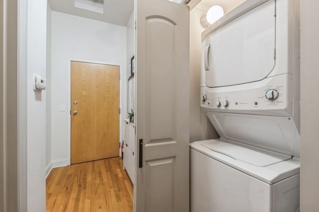 208 W Washington Street 703, Chicago, IL 60606