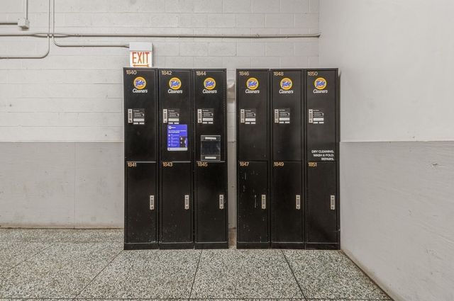 208 W Washington Street 703, Chicago, IL 60606