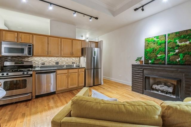 208 W Washington Street 703, Chicago, IL 60606
