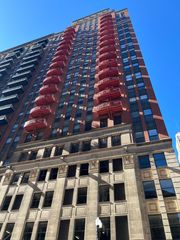 208 W Washington Street 703, Chicago, IL 60606