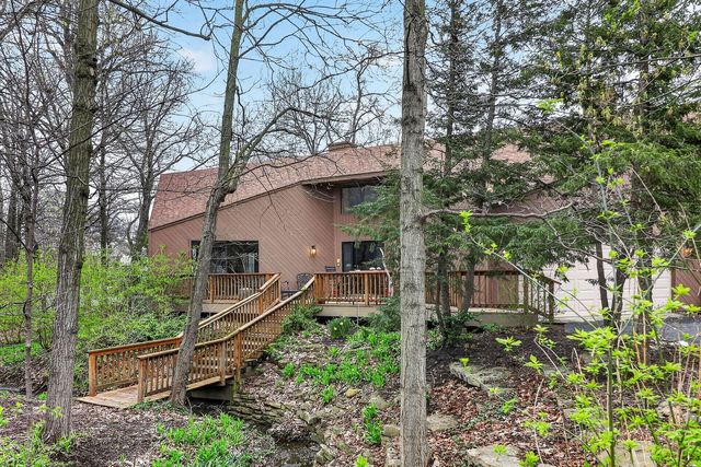 5337 Brookbank Road, Downers Grove, IL 60515