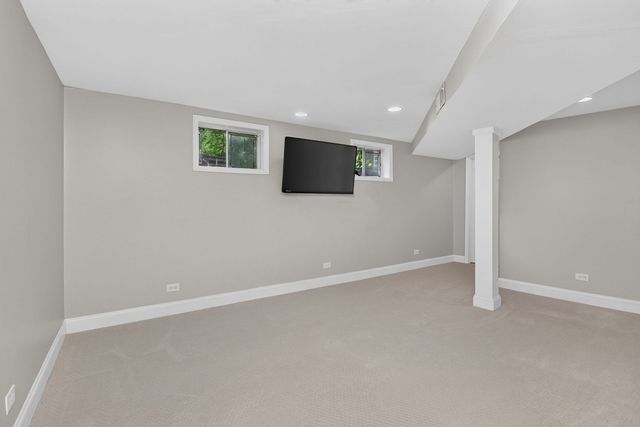 5337 Brookbank Road, Downers Grove, IL 60515