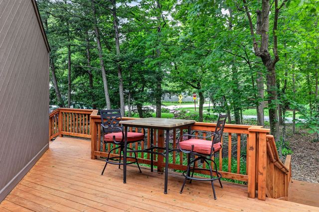 5337 Brookbank Road, Downers Grove, IL 60515