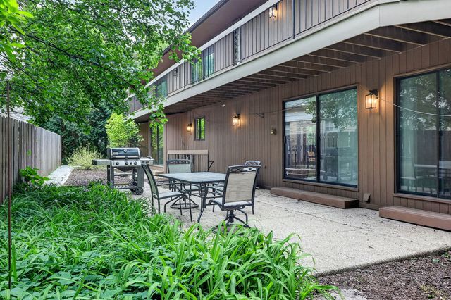 5337 Brookbank Road, Downers Grove, IL 60515