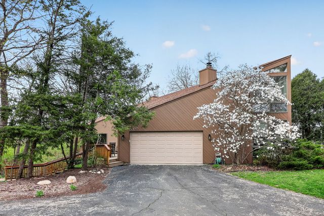 5337 Brookbank Road, Downers Grove, IL 60515