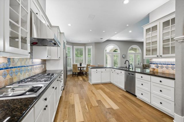 1106 Bayou Island Drive, Houston, TX 77024